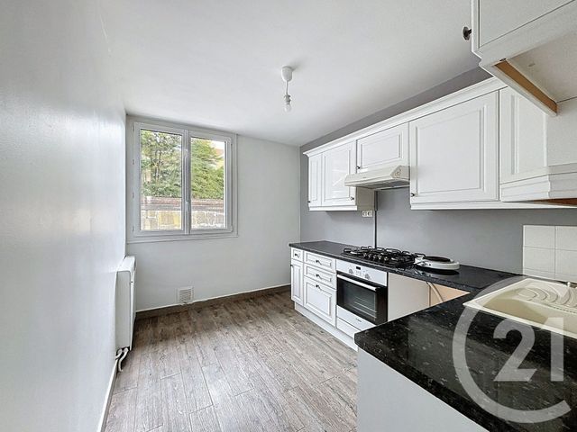 Appartement F3 à vendre - 3 pièces - 65,88 m2 - Chamalieres - 63 - AUVERGNE