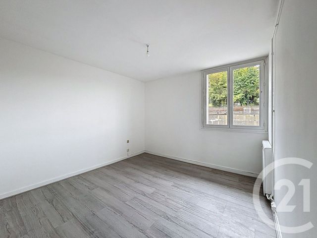 Appartement F3 à vendre - 3 pièces - 65,88 m2 - Chamalieres - 63 - AUVERGNE