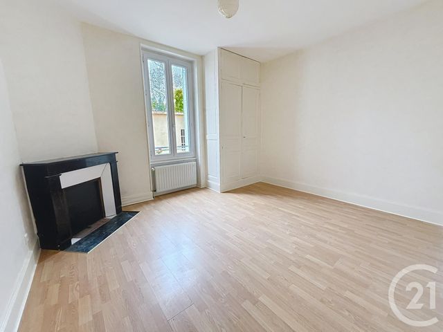 Appartement F3 à louer - 3 pièces - 67,01 m2 - Clermont Ferrand - 63 - AUVERGNE