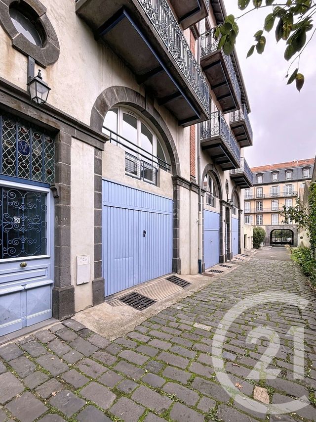 Appartement Duplex à louer - 3 pièces - 88,78 m2 - Clermont Ferrand - 63 - AUVERGNE