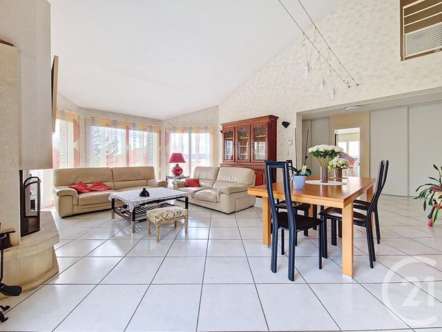 Maison &agrave; vendre - 8 pi&egrave;ces - 165,66 m2 - Ceyrat - 63 - AUVERGNE