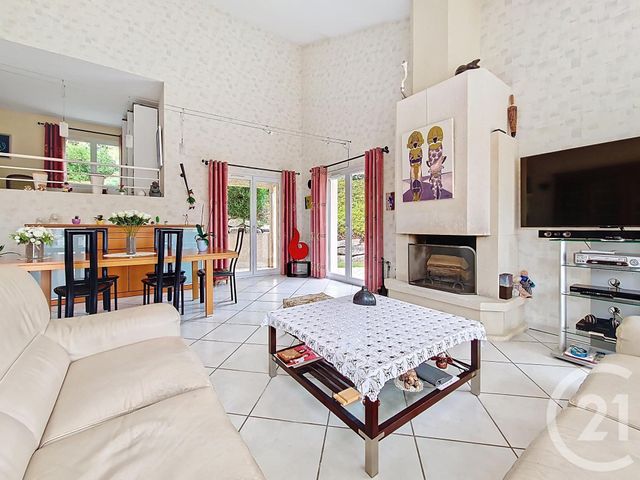 Maison &agrave; vendre - 8 pi&egrave;ces - 165,66 m2 - Ceyrat - 63 - AUVERGNE