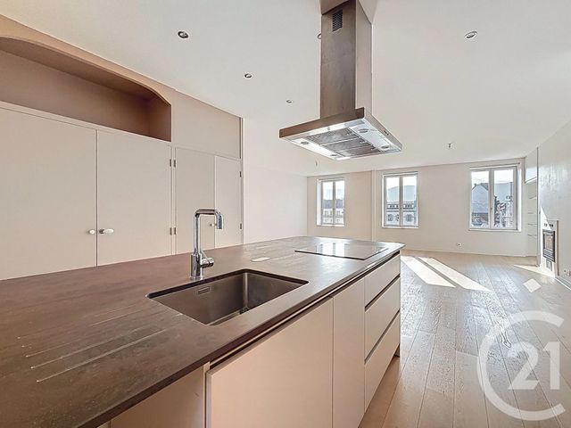 Appartement F5 à vendre - 5 pièces - 123,60 m2 - Clermont Ferrand - 63 - AUVERGNE