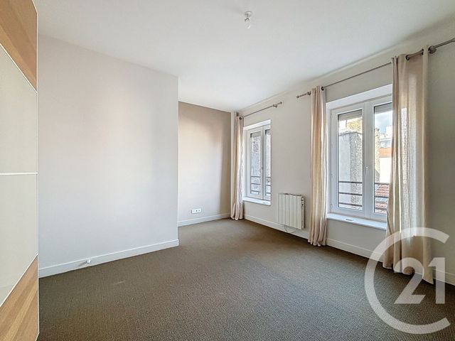 Appartement F5 à vendre - 5 pièces - 123,60 m2 - Clermont Ferrand - 63 - AUVERGNE