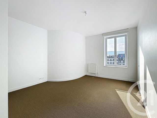 Appartement F5 à vendre - 5 pièces - 123,60 m2 - Clermont Ferrand - 63 - AUVERGNE