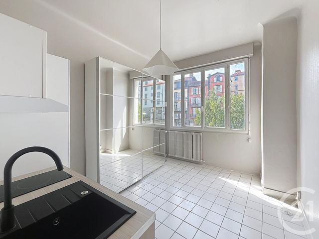 Appartement F1 à louer - 1 pièce - 14,03 m2 - Clermont Ferrand - 63 - AUVERGNE