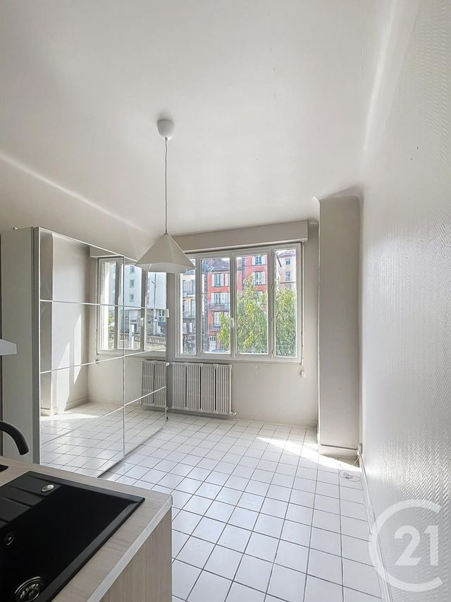 Appartement F1 à louer - 1 pièce - 14,03 m2 - Clermont Ferrand - 63 - AUVERGNE