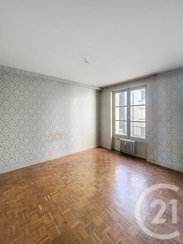 Appartement T4 &agrave; vendre - 4 pi&egrave;ces - 84 m2 - Clermont Ferrand - 63 - AUVERGNE