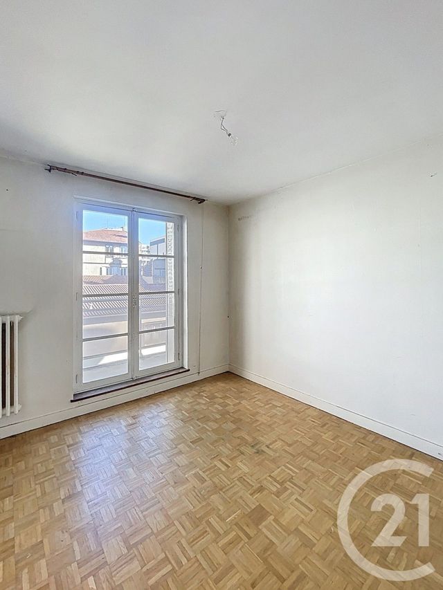 Appartement T4 &agrave; vendre - 4 pi&egrave;ces - 84 m2 - Clermont Ferrand - 63 - AUVERGNE