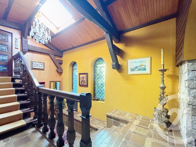 Maison à vendre - 8 pièces - 300 m2 - Orcines - 63 - AUVERGNE