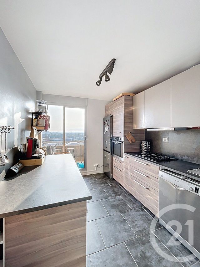 Appartement F4 à vendre - 4 pièces - 90,12 m2 - Clermont Ferrand - 63 - AUVERGNE