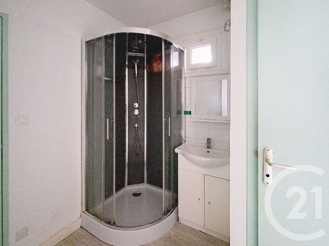 Appartement F2 &agrave; louer - 2 pi&egrave;ces - 54,10 m2 - Chamalieres - 63 - AUVERGNE