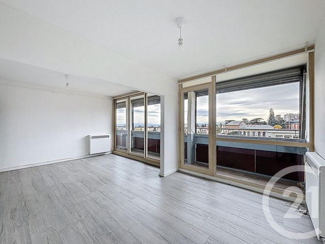 Appartement F3 à louer - 3 pièces - 65,88 m2 - Chamalieres - 63 - AUVERGNE