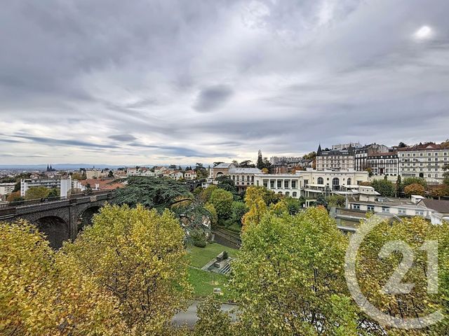 Appartement F3 à louer - 3 pièces - 65,88 m2 - Chamalieres - 63 - AUVERGNE