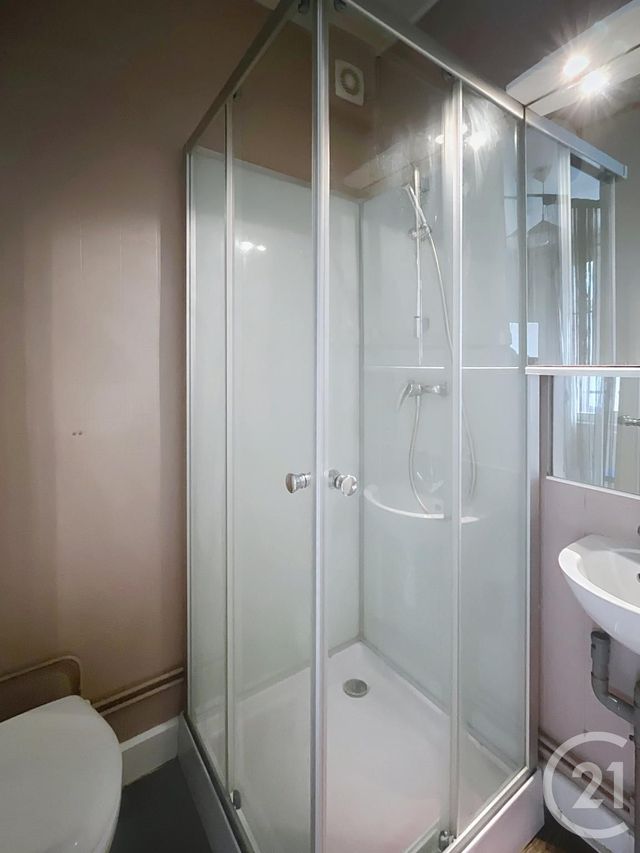 Appartement Studio &agrave; louer - 1 pi&egrave;ce - 12,48 m2 - Chamalieres - 63 - AUVERGNE