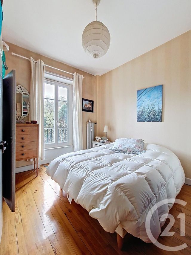 Appartement T3 &agrave; vendre - 3 pi&egrave;ces - 70,22 m2 - Royat - 63 - AUVERGNE