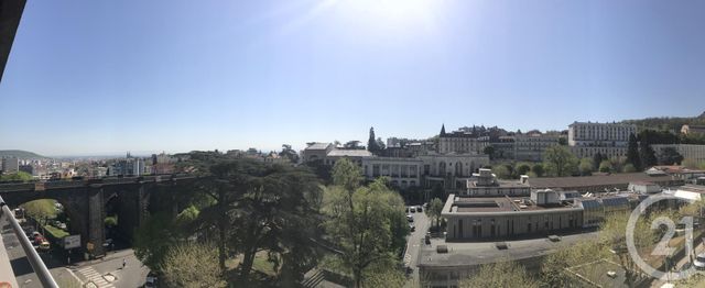 Appartement F3 à louer - 3 pièces - 56,92 m2 - Chamalieres - 63 - AUVERGNE