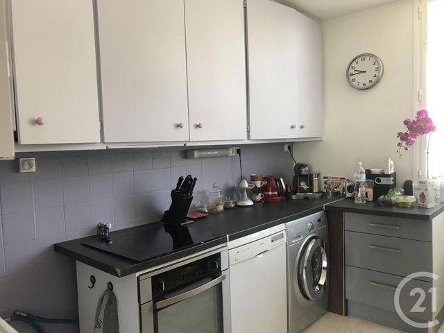 Appartement F3 à louer - 3 pièces - 56,92 m2 - Chamalieres - 63 - AUVERGNE