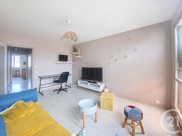 Appartement F2 à louer - 2 pièces - 51,78 m2 - Clermont Ferrand - 63 - AUVERGNE