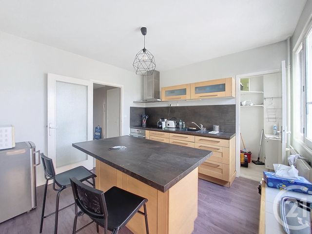 Appartement F2 à louer - 2 pièces - 51,78 m2 - Clermont Ferrand - 63 - AUVERGNE