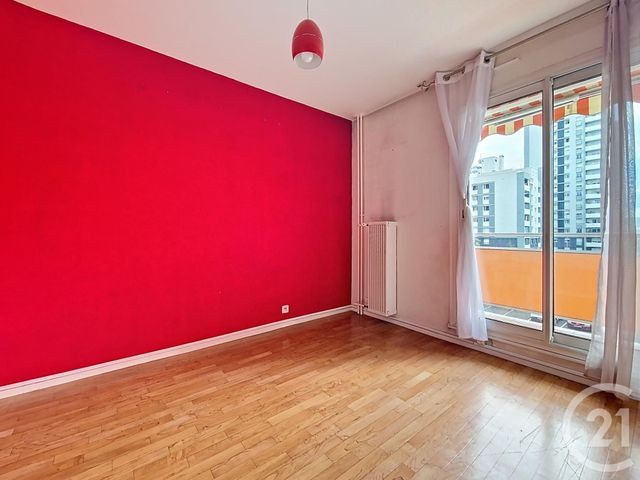 Appartement T4 à vendre - 4 pièces - 76,52 m2 - Clermont Ferrand - 63 - AUVERGNE