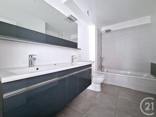 Appartement T5 &agrave; vendre - 5 pi&egrave;ces - 104,17 m2 - Clermont Ferrand - 63 - AUVERGNE