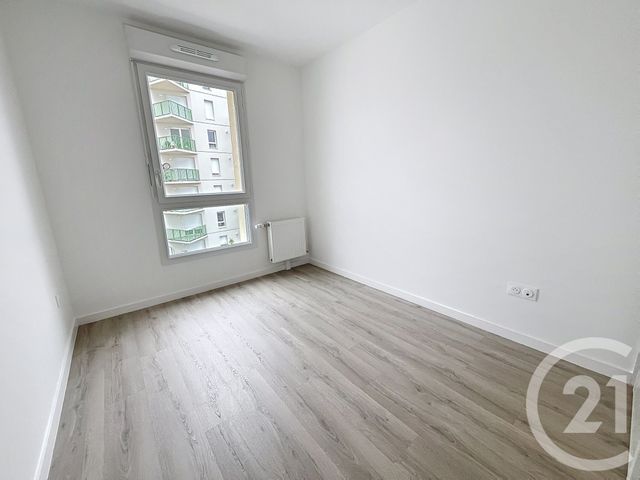Appartement F3 &agrave; louer - 3 pi&egrave;ces - 67,10 m2 - Clermont Ferrand - 63 - AUVERGNE