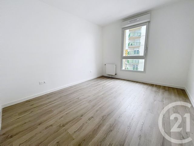Appartement F3 &agrave; louer - 3 pi&egrave;ces - 67,10 m2 - Clermont Ferrand - 63 - AUVERGNE