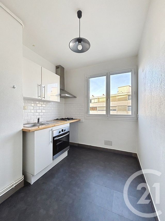 Appartement F3 &agrave; vendre - 3 pi&egrave;ces - 49 m2 - Chamalieres - 63 - AUVERGNE