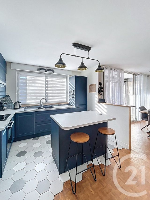 Appartement F4 &agrave; vendre - 4 pi&egrave;ces - 93,17 m2 - Chamalieres - 63 - AUVERGNE