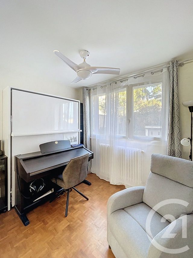 Appartement F4 &agrave; vendre - 4 pi&egrave;ces - 93,17 m2 - Chamalieres - 63 - AUVERGNE