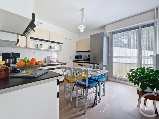 Appartement T4 &agrave; vendre - 4 pi&egrave;ces - 91,11 m2 - Chamalieres - 63 - AUVERGNE