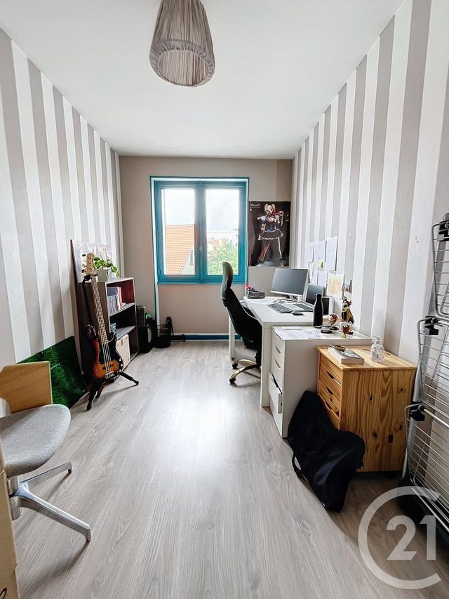 Appartement &agrave; louer - 3 pi&egrave;ces - 67,46 m2 - Clermont Ferrand - 63 - AUVERGNE
