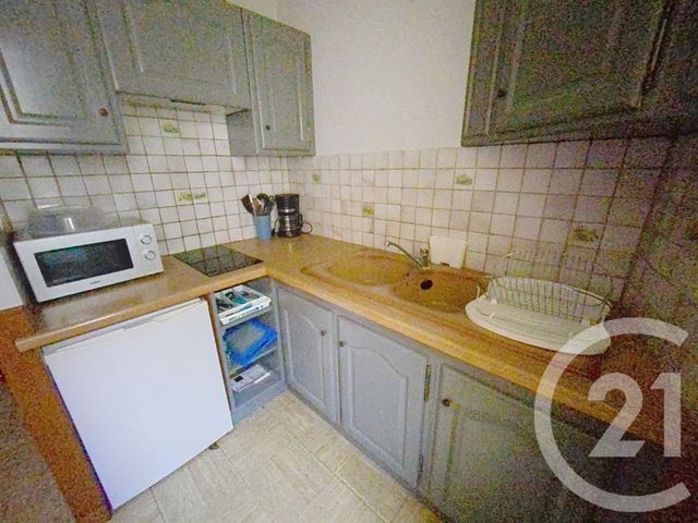 Appartement F1 &agrave; louer - 1 pi&egrave;ce - 20 m2 - Clermont Ferrand - 63 - AUVERGNE