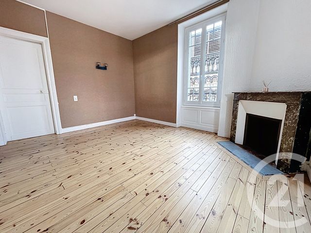 Appartement F3 &agrave; louer - 3 pi&egrave;ces - 55 m2 - Clermont Ferrand - 63 - AUVERGNE