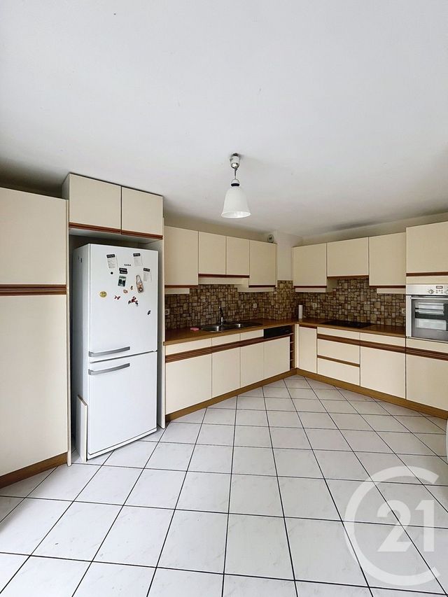 Appartement Duplex &agrave; louer - 3 pi&egrave;ces - 88,78 m2 - Clermont Ferrand - 63 - AUVERGNE