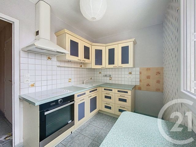 Appartement F2 &agrave; louer - 2 pi&egrave;ces - 45,70 m2 - Clermont Ferrand - 63 - AUVERGNE