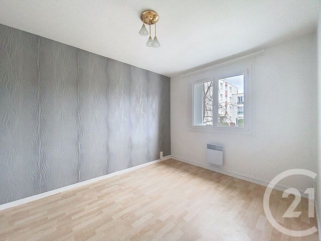 Appartement F2 &agrave; louer - 2 pi&egrave;ces - 45,70 m2 - Clermont Ferrand - 63 - AUVERGNE