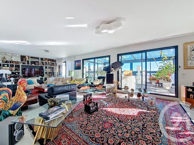 Appartement T5 &agrave; vendre - 5 pi&egrave;ces - 212 m2 - Clermont Ferrand - 63 - AUVERGNE