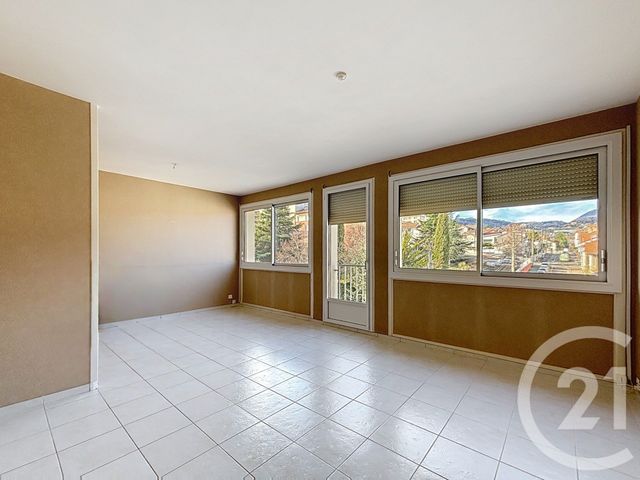 Appartement F5 &agrave; vendre - 5 pi&egrave;ces - 81 m2 - Clermont Ferrand - 63 - AUVERGNE