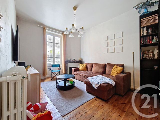 Appartement T3 &agrave; vendre - 3 pi&egrave;ces - 55,75 m2 - Clermont Ferrand - 63 - AUVERGNE