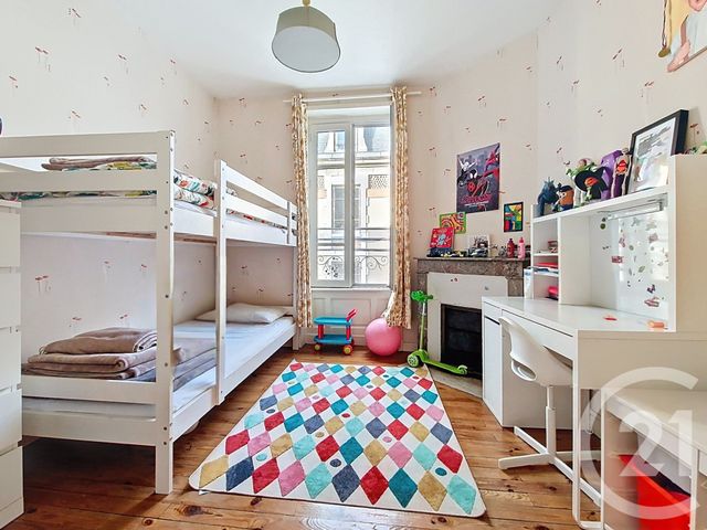 Appartement T3 &agrave; vendre - 3 pi&egrave;ces - 55,75 m2 - Clermont Ferrand - 63 - AUVERGNE