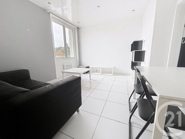 Appartement F2 &agrave; louer - 2 pi&egrave;ces - 30,66 m2 - Clermont Ferrand - 63 - AUVERGNE