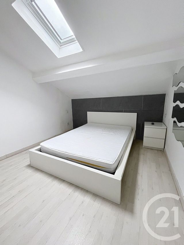 Appartement F2 &agrave; louer - 2 pi&egrave;ces - 30,66 m2 - Clermont Ferrand - 63 - AUVERGNE