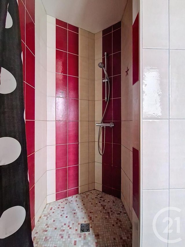 Appartement T4 &agrave; vendre - 4 pi&egrave;ces - 106,98 m2 - Clermont Ferrand - 63 - AUVERGNE