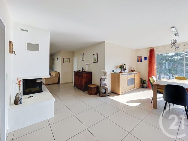 maison - PERIGNAT LES SARLIEVE - 63