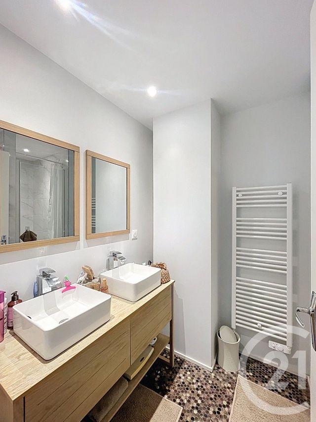 Appartement F5 &agrave; vendre - 5 pi&egrave;ces - 98,97 m2 - Clermont Ferrand - 63 - AUVERGNE