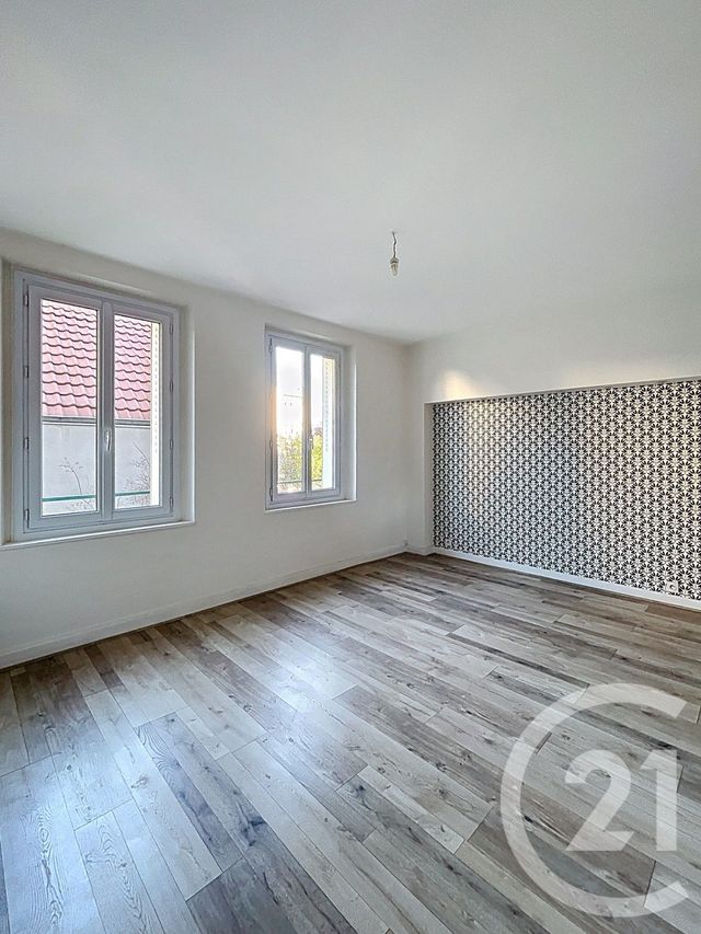 Appartement F4 &agrave; vendre - 4 pi&egrave;ces - 100,63 m2 - Clermont Ferrand - 63 - AUVERGNE