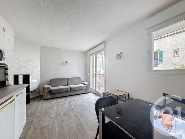 Appartement F1 &agrave; louer - 1 pi&egrave;ce - 23,38 m2 - Clermont Ferrand - 63 - AUVERGNE