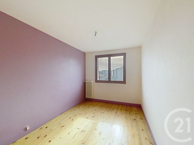 Appartement &agrave; louer - 3 pi&egrave;ces - 62,13 m2 - Clermont Ferrand - 63 - AUVERGNE